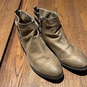 Bass-Leslie faux suede bootie size 10